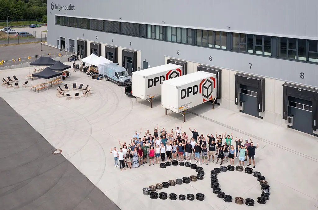 Modernes Logistikzentrum für Kompletträder